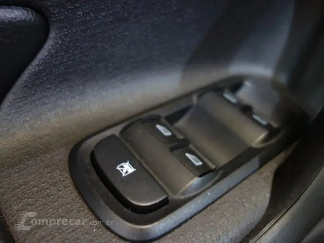 FIESTA SEDAN - 1.6 TITANIUM SEDAN 16V 4P POWERSHIFT