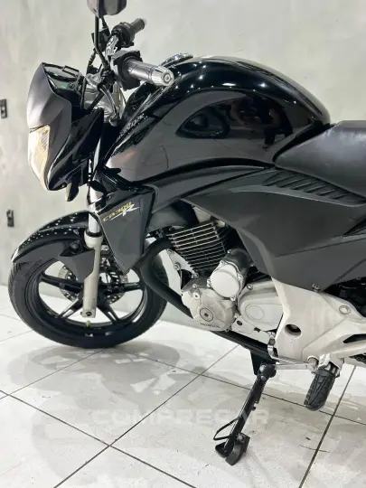 CB 300