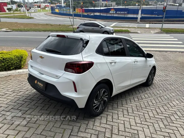 ONIX HATCH LT 1.0 12V Flex 5p Mec.