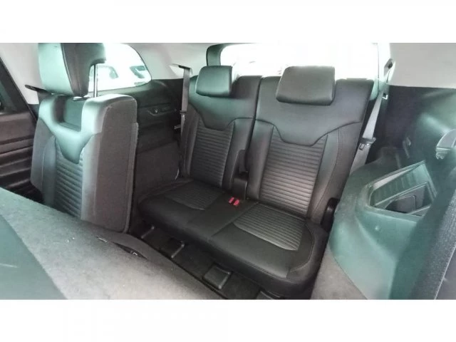 COMMANDER - 1.3 T270 TURBO LIMITED AT6