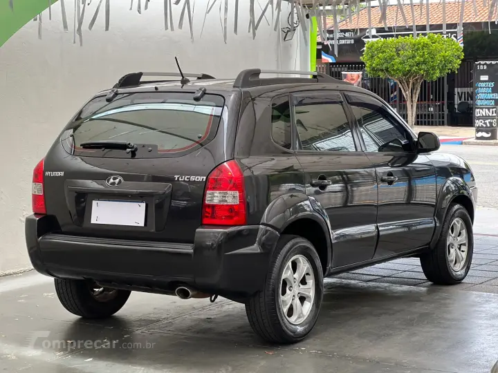 TUCSON 2.0 GL 2WD 16V