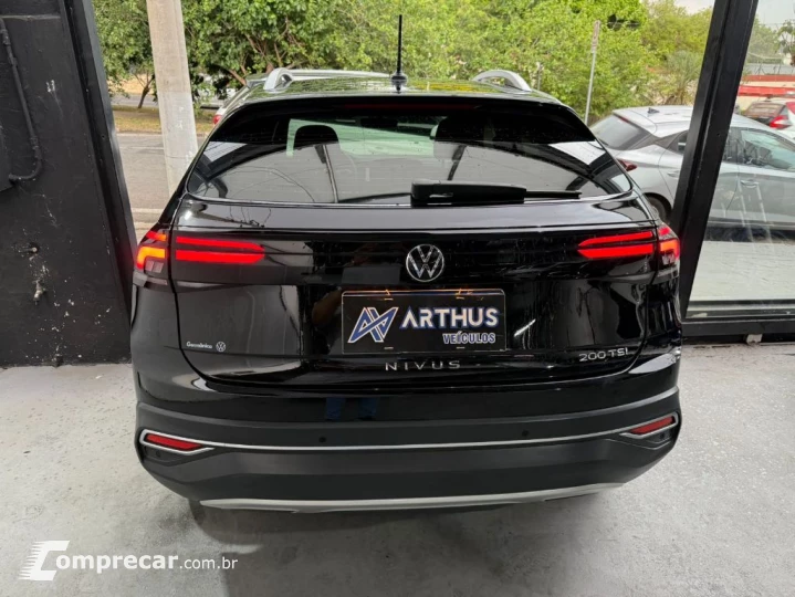 Nivus Highline 1.0 200 TSI Flex Aut.