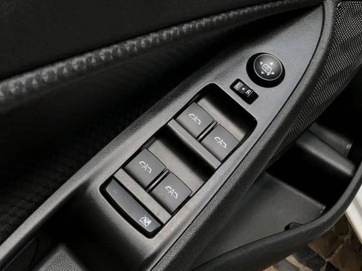 Onix 1.0 Flex Lt Manual