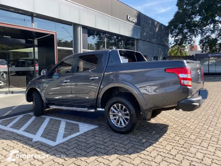 L200 TRITON 2.4 16V Turbo Sport Hpe-s CD 4X4