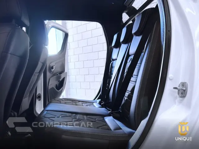 STRADA - 1.3 FIREFLY VOLCANO CD CVT