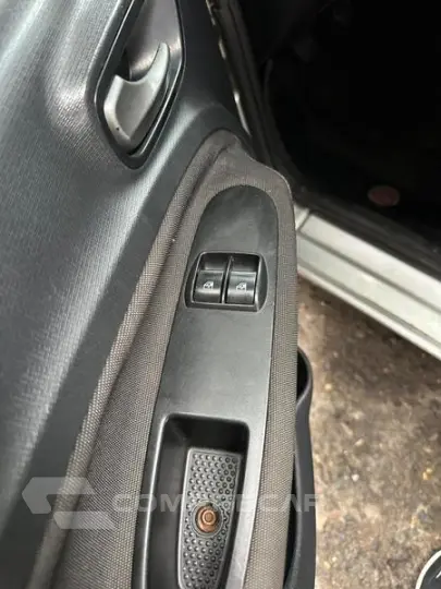 UNO WAY 1.0 FLEX 4P 05 PASSAGEIROS