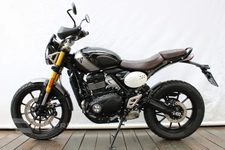 TRIUMPH SCRAMBLER 400 X