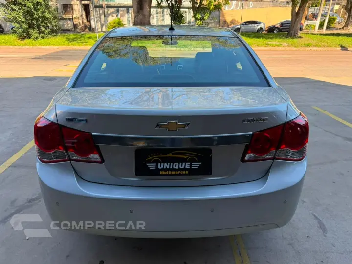 Cruze 1.8 Lt 16V Flex 4P Automático
