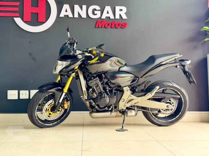 CB 600F HORNET