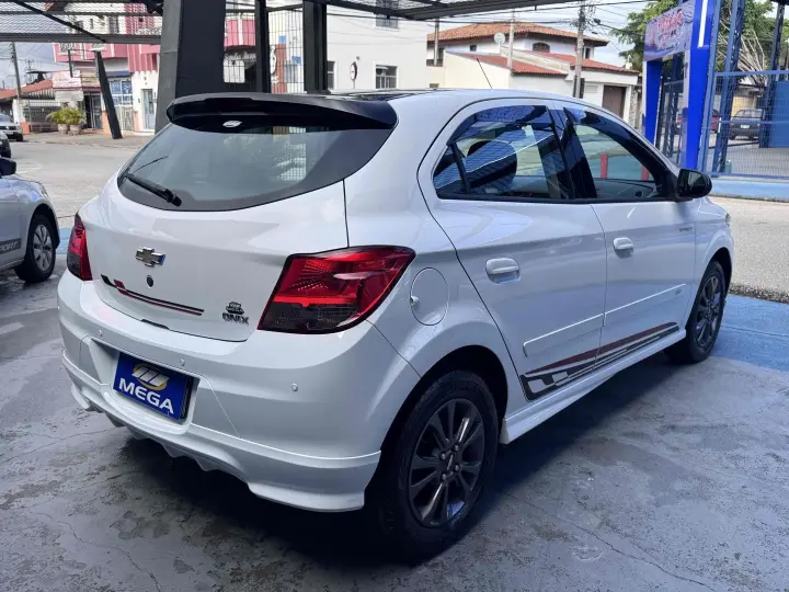 ONIX 1.4 MPFI Effect 8V