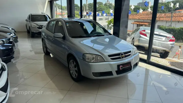 ASTRA 2.0 MPFI Advantage 8V
