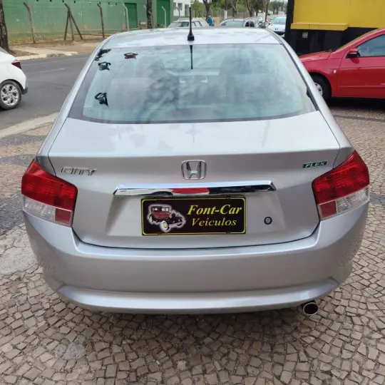 CITY Sedan EX 1.5 Flex 16V 4p Mec.