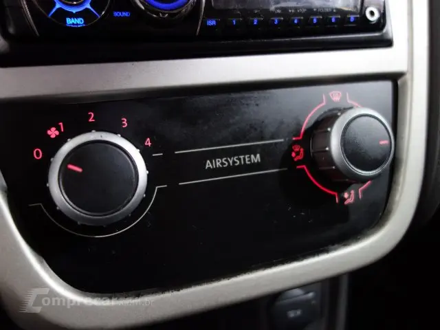 VOYAGE - 1.6 MI 8V 4P MANUAL