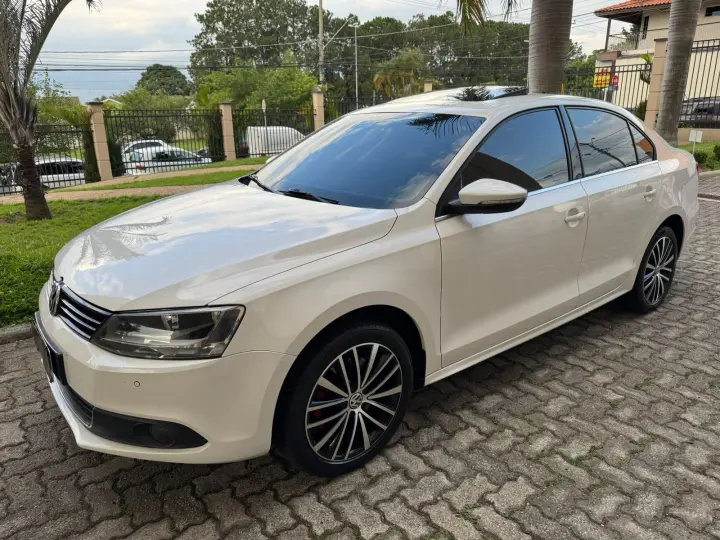 JETTA 2.0 TSI Highline 211cv