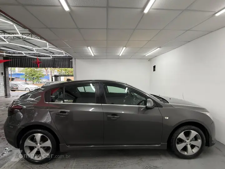 CRUZE LT 1.8 16V FlexPower 4p Mec.