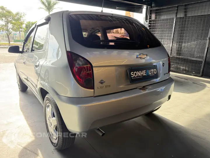 CELTA 1.0 MPFI LT 8V