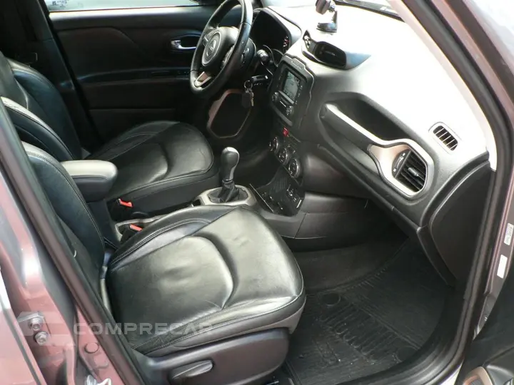 Renegade 1.8 16V Flex Longitude 4P Automático