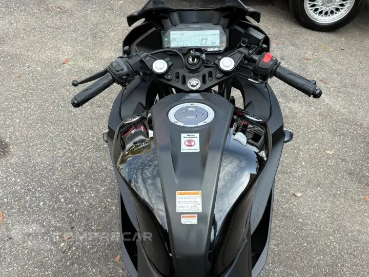 YZF R15 ABS