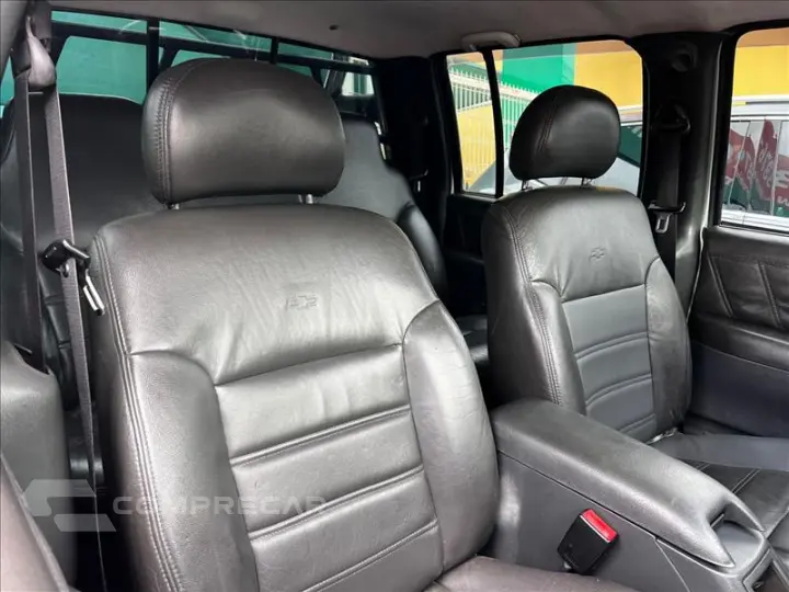 S10 2.4 MPFI Advantage 4X2 CD 8V