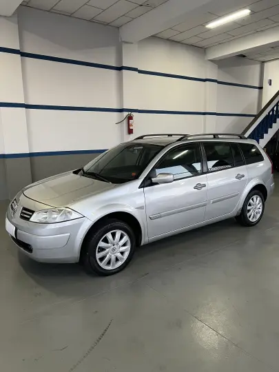 MEGANE 2.0 Dynamique Grand Tour 16V