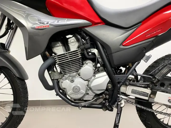 HONDA XRE 300 - PRETO E VERMELHO