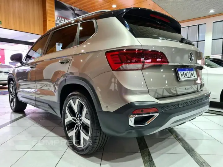 TAOS 1.4 250 TSI HIGHLINE