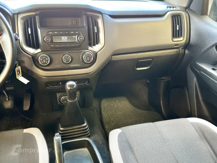 S10 2.8 16V TURBO DIESEL LS CD 4X4 MANUAL