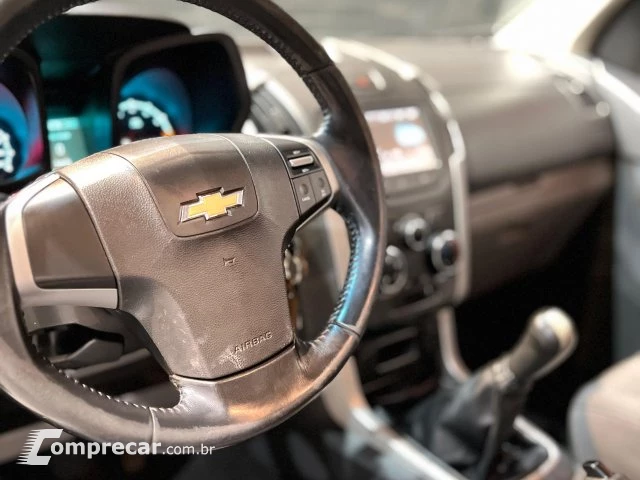 S10 - 2.5 LT 4X4 CD 16V 4P MANUAL