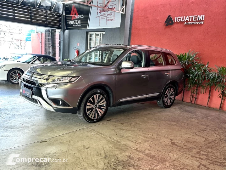 OUTLANDER 3.0 MIVEC V6 GASOLINA HPE-S AWD AUTOMÁTICO