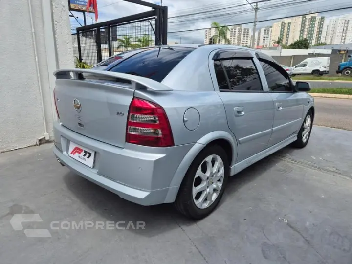 ASTRA HB 4P ADVANTAGE