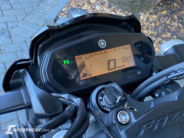 FZ25 FAZER 250 ABS