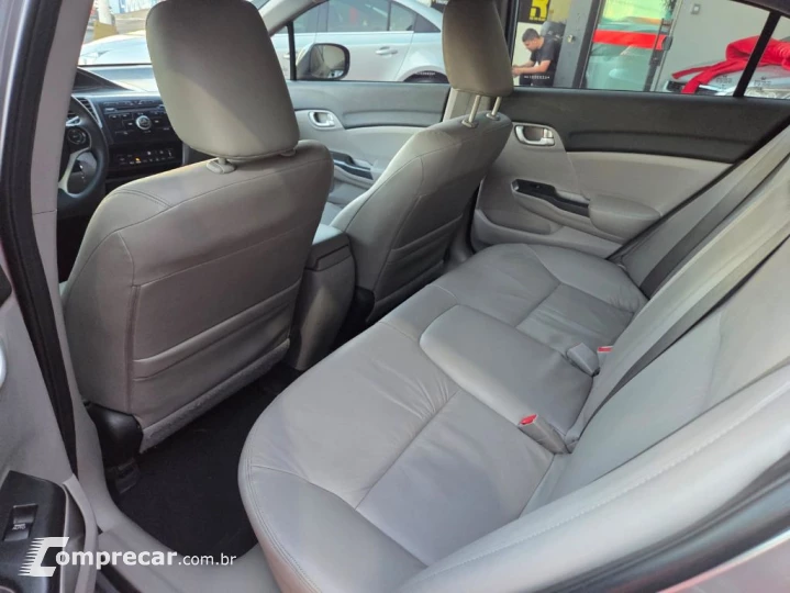 Civic Sedan LXR 2.0 Flexone 16V Aut. 4p