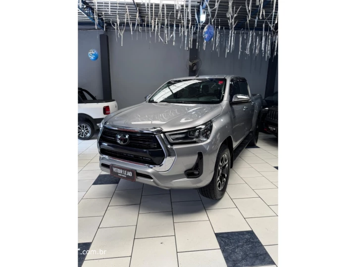 HILUX 2.8 D-4D TURBO DIESEL CD SRX 4X4 AUTOMÁTICO