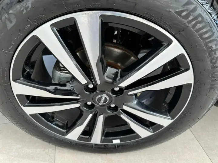 KICKS 1.6 16V FLEXSTART EXCLUSIVE XTRONIC