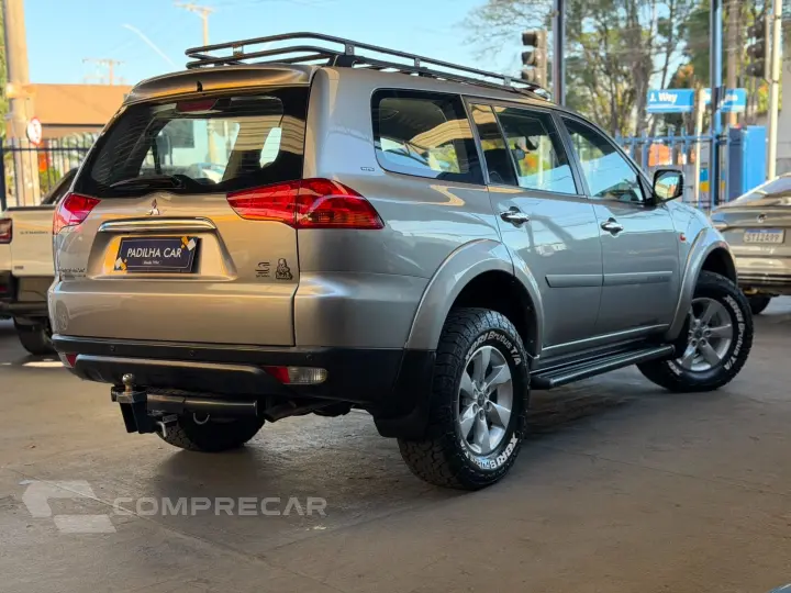 Pajero DAKAR HPE 3.2 4x4 T.I Dies 5p Aut