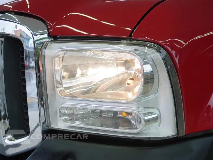 F-250 3.9 XLT 4X2 CS DIESEL 2P MANUAL