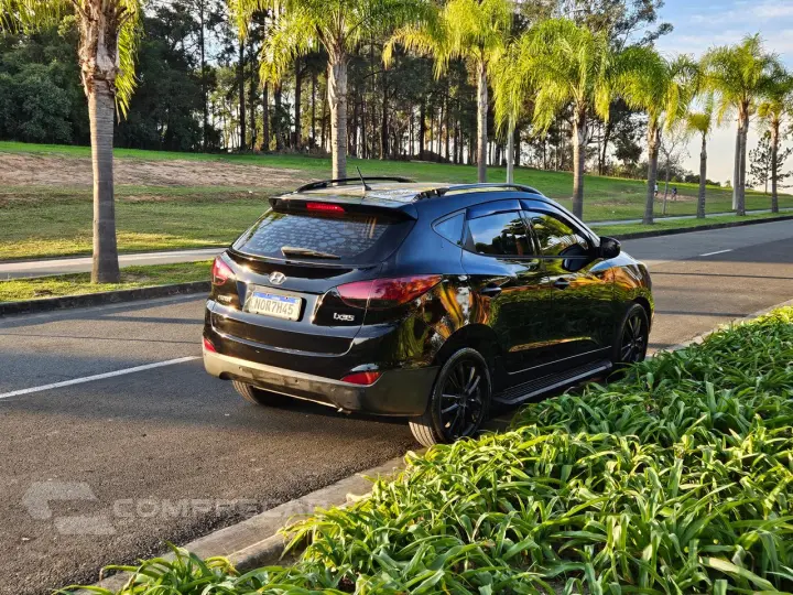 IX35 2.0 MPFI XLS 4X2 16V
