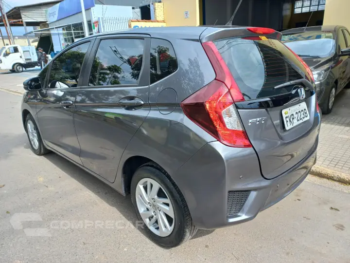 FIT 1.5 LX 16V