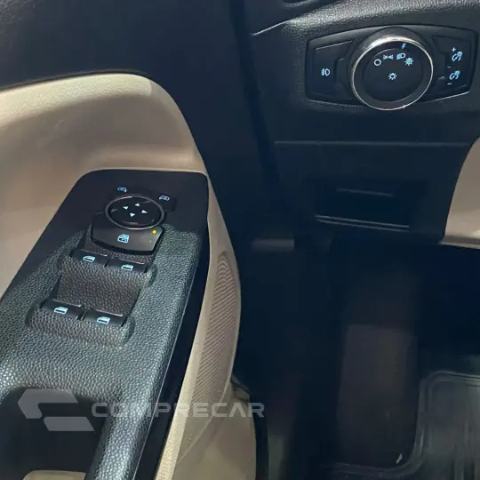 EcoSport TITANIUM 1.5 12V Flex 5p Aut.