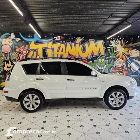 MMC OUTLANDER 2.0