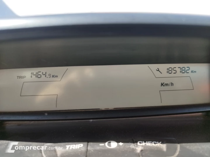 C4 2.0 GLX Pallas 16V