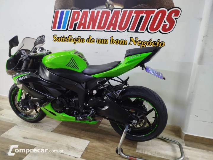 Ninja ZX-6R