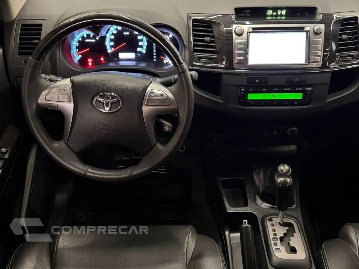 HILUX SW4 3.0 SRV 4X4 7 LUGARES 16V TURBO INTERCOOLER DIESEL