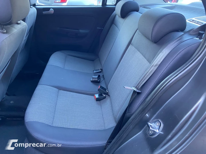 VOYAGE 1.0 MI 8V