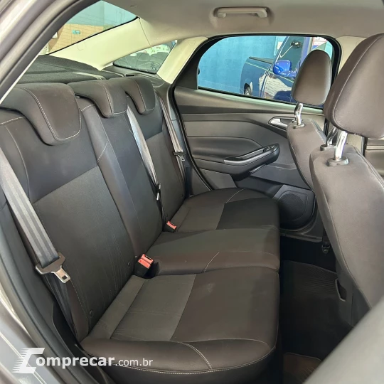 FOCUS 2.0 GLX Sedan 16V
