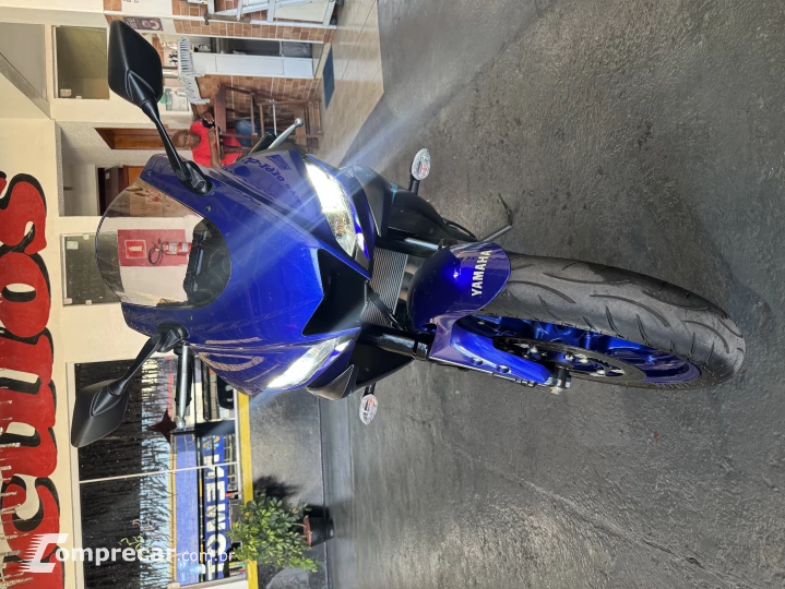 YZF R-3