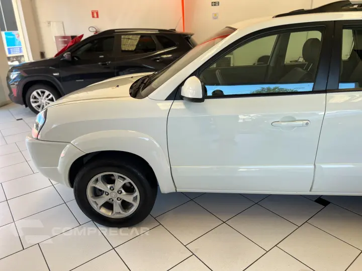 TUCSON 2.0 MPFI GLS BASE 16V 143CV 2WD HYUNDAI