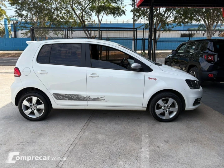 FOX 1.6 MI ROCK IN RIO 8V FLEX 4P MANUAL