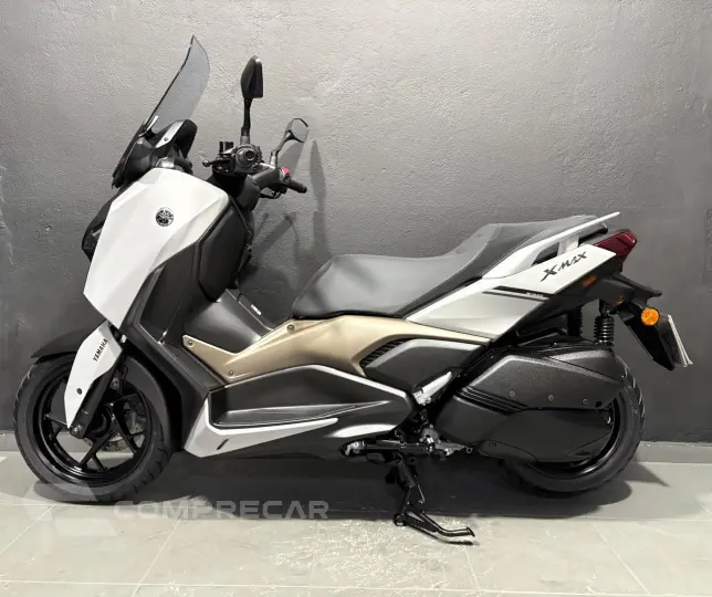 XMAX 250 ABS CONNECTED