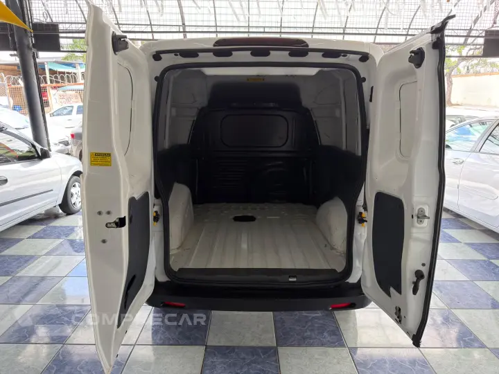 FIORINO 1.4 MPI Furgão Endurance 8V